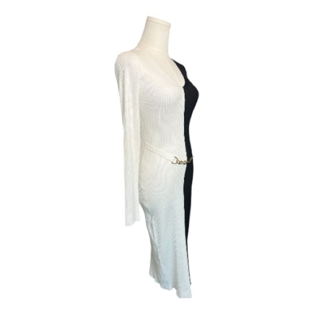 π π€π€ NWT ALMOST FAMOUS Black & White Colorblock Ribbed Sweater Dress | Sz Jr M - Picture 4 of 8